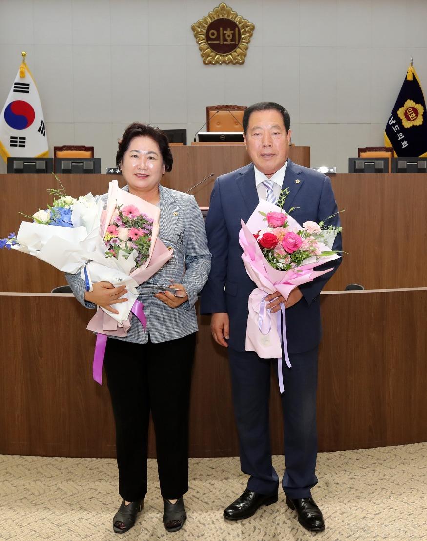 김옥수_우수의정대상.JPG