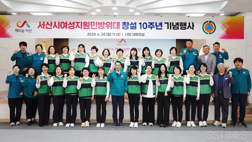 여성지원민방위대_단체.JPG