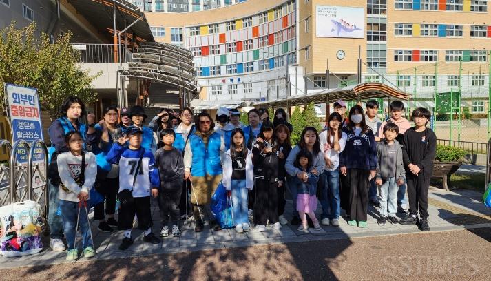 성연_테크노밸리봉사단.jpg