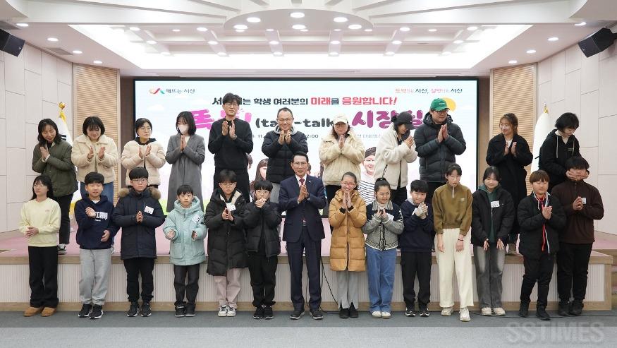 똑똑_기념촬영.JPG