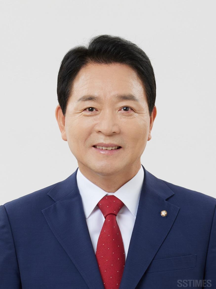 성일종.jpg