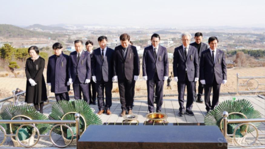 신년 참배_희망공원.JPG