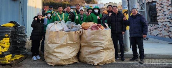 부춘_영농폐기물수거.jpg