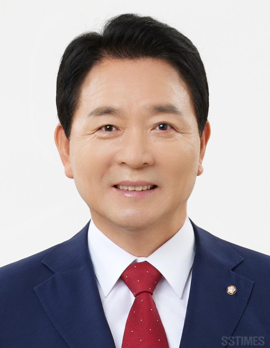 성일종.jpg