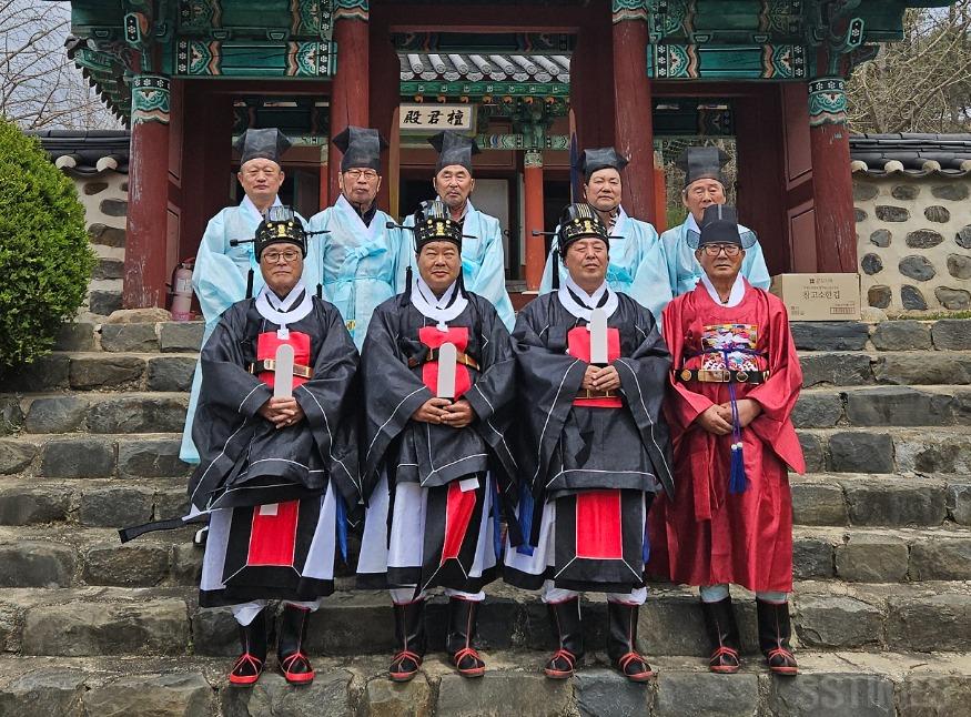 운산_와우리 춘계어천제1.jpg