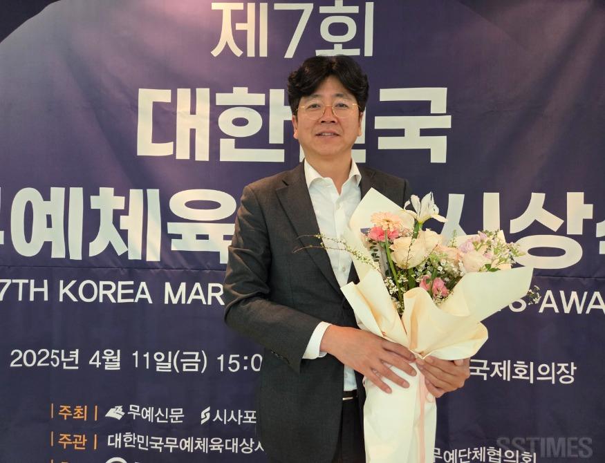 이용국1.jpg