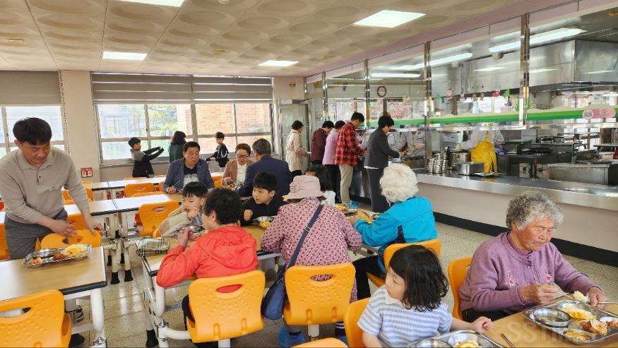 할머니 학교가유5.jpg