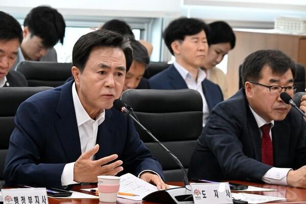 도_도지사.jpg