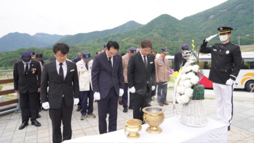 현충원2.jpg