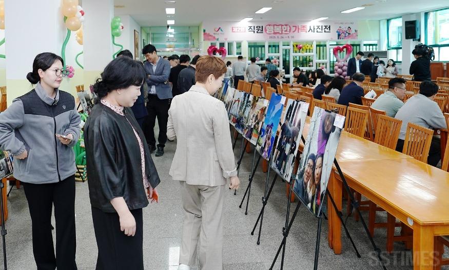 가족 사진전2.JPG