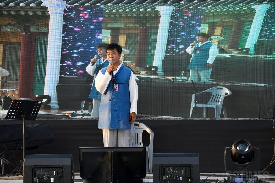 시낭송_유병일.jpg