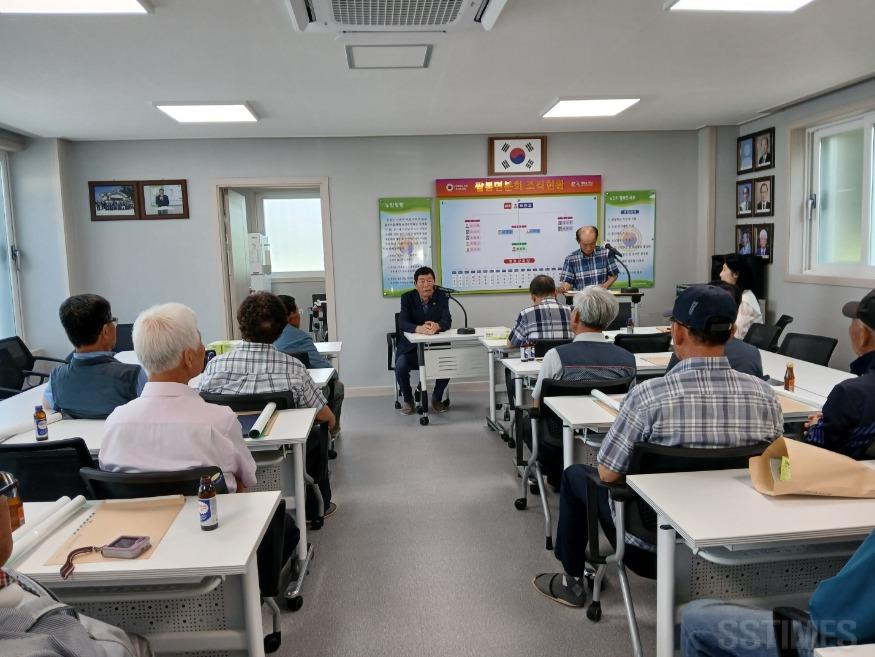 팔봉노인회.jpg