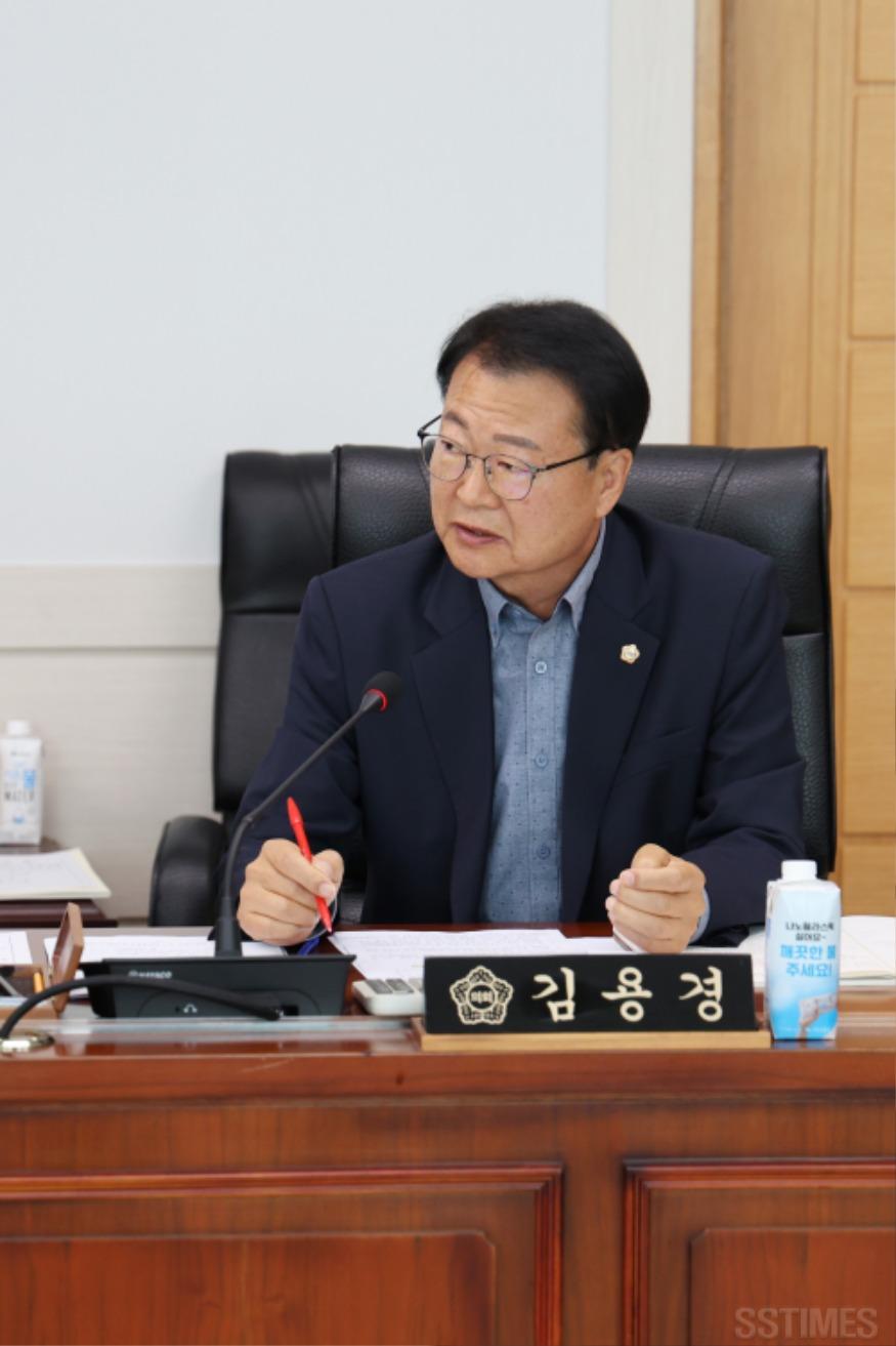 행감_김용경.jpg